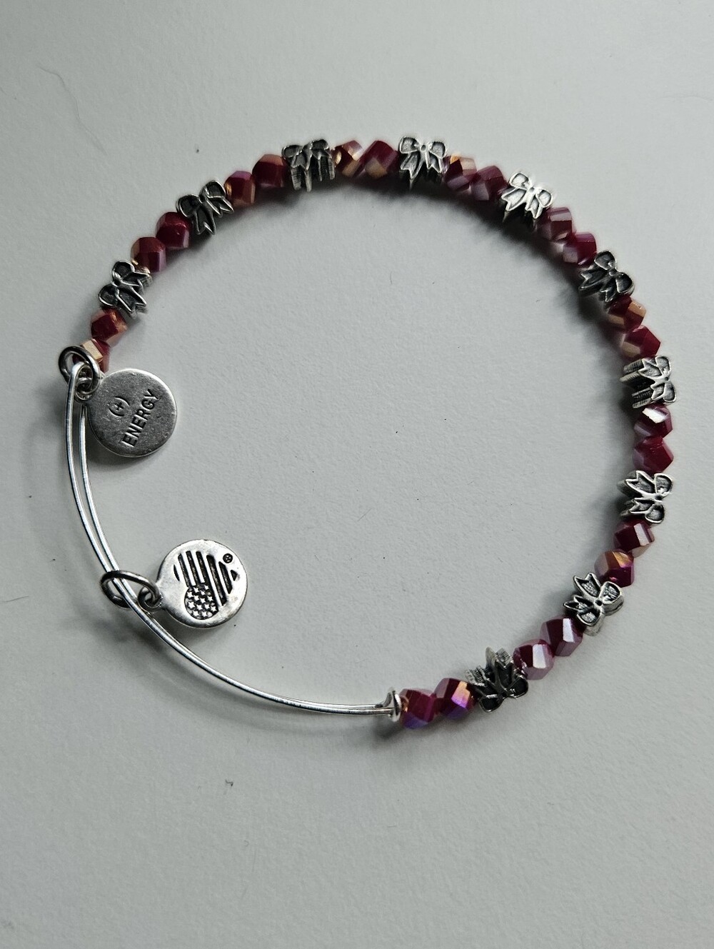 Alex‎ and Ani Red Swarovski Crystal Holiday Bow Beaded Gold Tone Bangle Bracelet